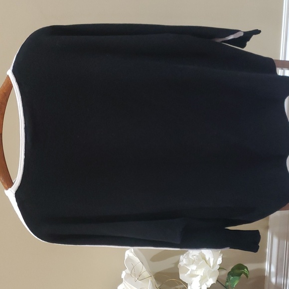 Nwt 1X Aaeda sweater gray white black - Picture 9 of 11